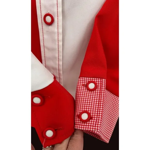 Vintage 70s Red & White Western Shirt Houndstooth Accents Snap Buttons  Est Sz M - Picture 2 of 6